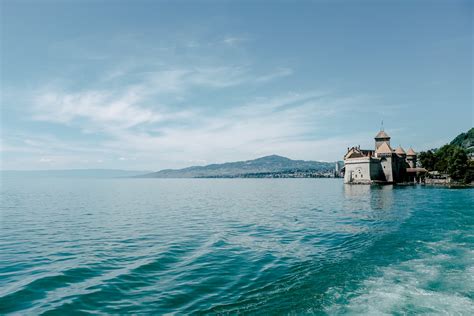 Castle on Lake Geneva – free photo on Barnimages