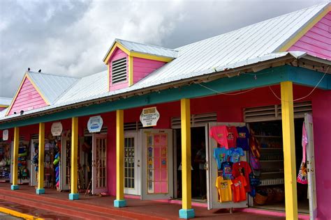 Port Lucaya Marketplace Stores in Freeport, Bahamas - Encircle Photos