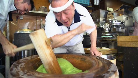 Pounding Mochi with the Fastest Mochi Maker in Japan | The Kid Should ...