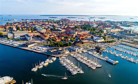 Visit Karlskrona | Karlskrona. In the middle of the archipelago.