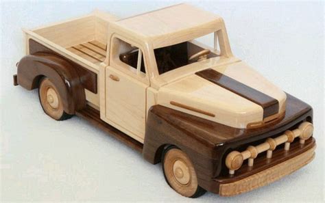 Carro antiguo | Wooden toys plans, Wooden toy trucks, Wooden toys