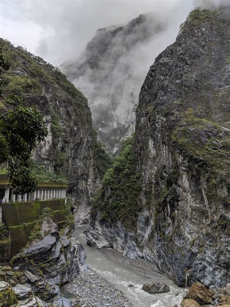 Your Ultimate Guide to Taroko Gorge | Discover Discomfort Dangerous Roads, Hiking Guide, Taiwan ...