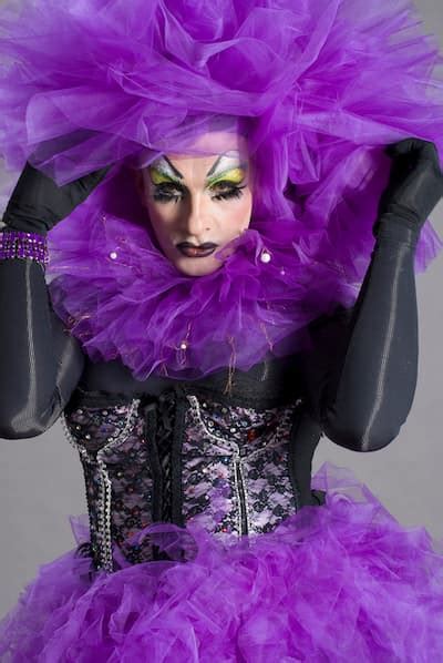 Total 72+ imagen drag show outfit ideas - Abzlocal.mx