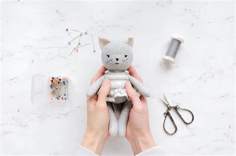 7+ Free Sewing Pattern Stuffed Cat - AnzalaOdette