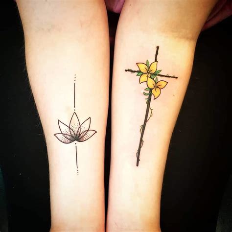 Cross Tattoos With Flowers