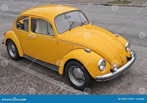 Vintage Yellow Volkswagen Beetle, or Type 1, Parked at the Road Side ...