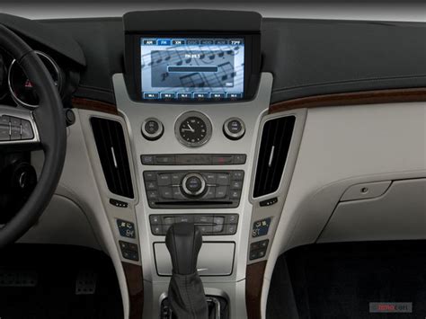 2009 Cadillac CTS: 11 Interior Photos | U.S. News