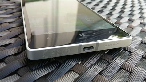 Lumia 930 Review: Finally, a Flagship Lumia That's a Phone First and Camera Second