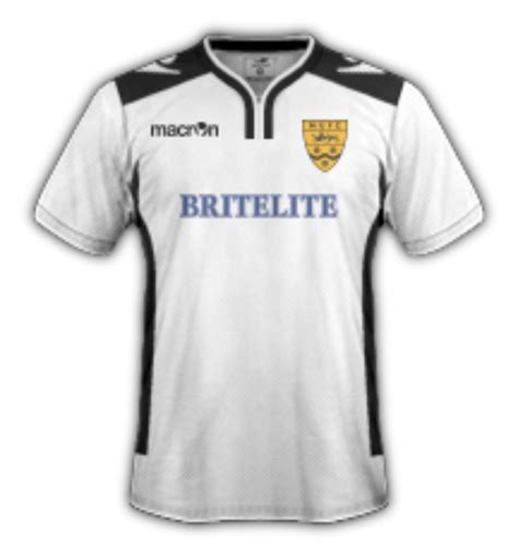 Maidstone United 2015-16 Away Kit