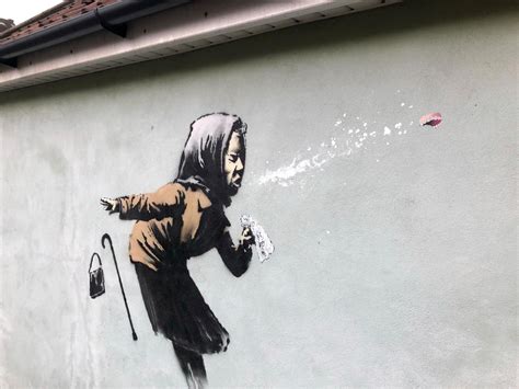 UK Homeowner Delays Sale of Home After Banksy Mural Appears in 2021 | Banksy, Banksy mural ...