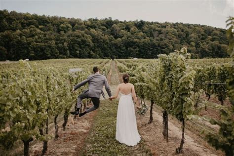 Best Winery Wedding Venues in Ontario | Vintage Hotels