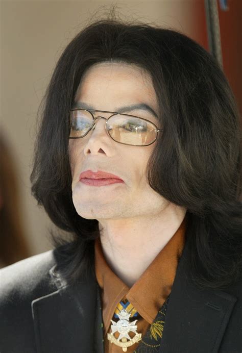 Michael Jackson dies in LA hospital | Minnesota Public Radio News