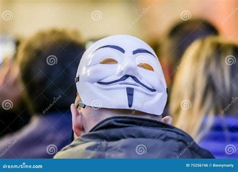 Guy Fawkes mask editorial photo. Image of activism, government - 75256746