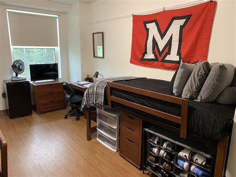 Room 348, 2019 | Dorm room designs, Boys dorm room, Miami university ...