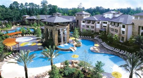 Woodlands resort named among top pools across North America