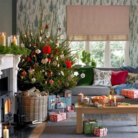 27 Christmas living room decorating ideas to get you in the festive spirit