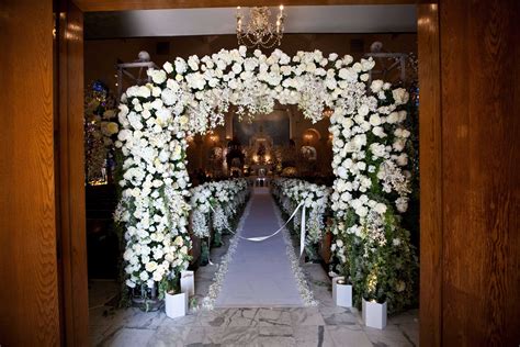 Wedding Ceremony Ideas: 13 Décor Ideas for a Church Wedding - Inside Weddings