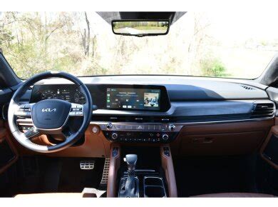 2023 Kia Telluride Interior, Cargo Space & Seating | U.S. News