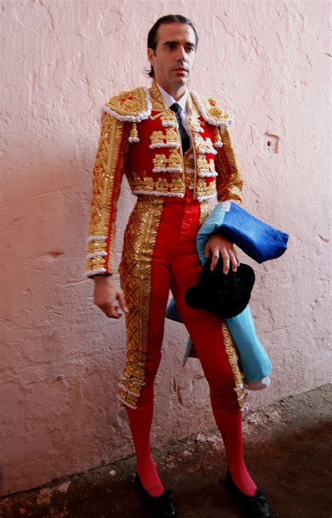 Interview with Bullfighter Jose Uceda Leal: "Women like to see a man ...