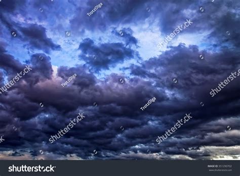 Dark Sky Gloomy Storm Clouds Stock Photo 351290702 | Shutterstock