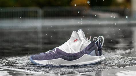 Why its their BEST Basketball Shoe EVER | UNDER ARMOUR CURRY 5 WELCOME HOME REVIEW - YouTube