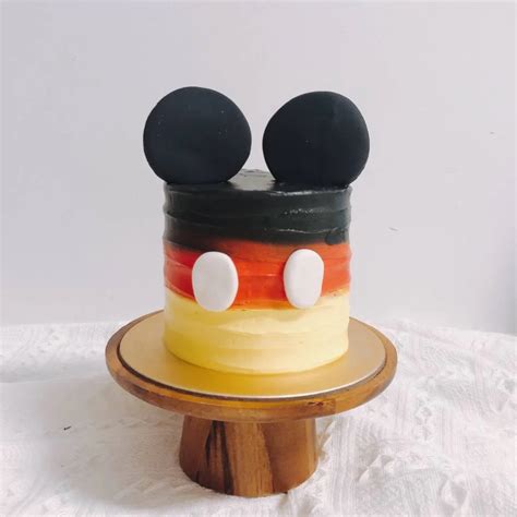 Minnie Mouse Ribbon Cake – Honeypeachsg Bakery