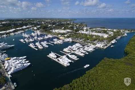 Best Yacht Clubs - YachtWorld