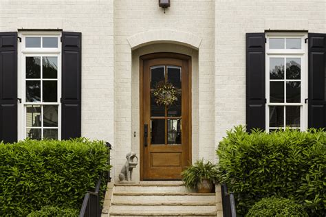 Dark Trim Black Shutters