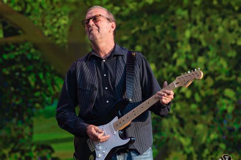 Watch Eric Clapton Play 'Layla' Electric For First Time in Six Years ...