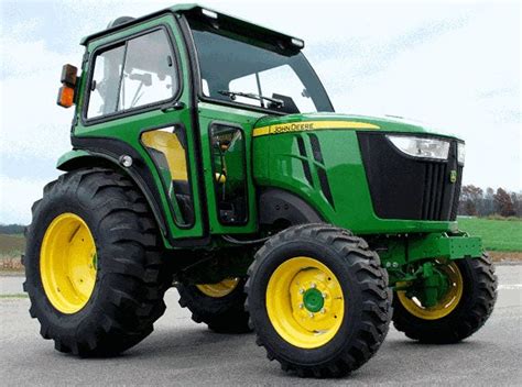 Curtis Introduces Cab System for John Deere 4 Family Tractors | Tractor News