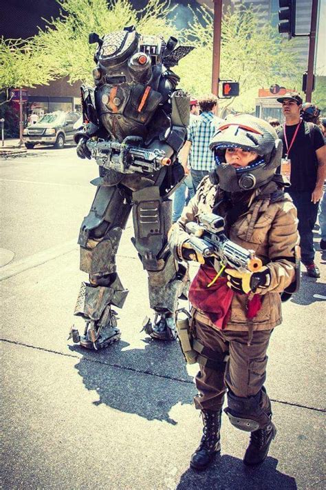 Titanfall cosplay | Titanfall cosplay, Cosplay, Power armor