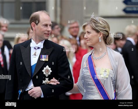 Prince Edward, Earl of Wessex (L) and Sophie, Countess of Wessex arrive ...