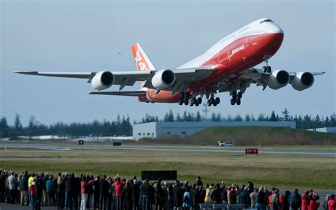 GAMBAR PESAWAT TERBANG: Boeing 747-8 Intercontinental (wallpaper 1)