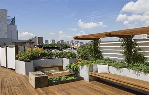 Pin by Pily Avila on Roof Garden | Roof garden design, Rooftop garden urban, Rooftop design