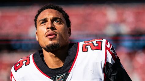 Falcons coach explains how Isaiah Oliver turned his season around