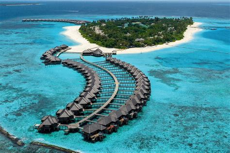 19 Best Family Resorts in the Maldives [Top Hotels For Kids]