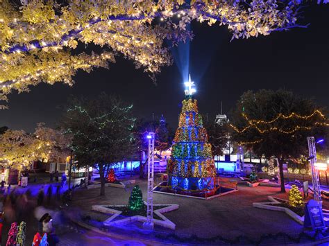 The most dazzling Christmas light displays around Fort Worth in 2019 - CultureMap Fort Worth