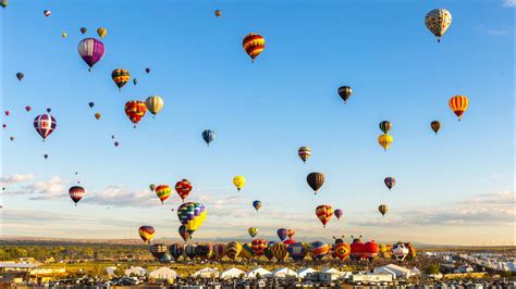 Colorful Time-Lapse of Hot Air Balloons in New Mexico | Hot air balloon ...