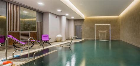 Courthouse Hotel, London Review | The Hotel Guru