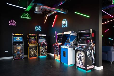 The History of Classic Arcade Games: A Journey Through Time – Game Room Shop