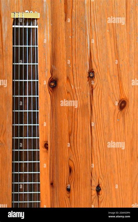 Guitar on sheet music hi-res stock photography and images - Alamy