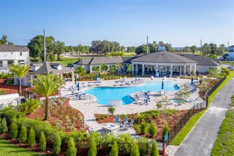 The Shore Luxury Apartment Homes in Lakeland, FL | ApartmentHomeLiving.com