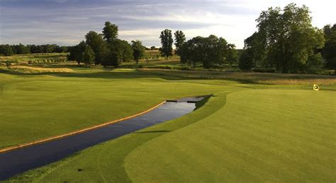 The Grove Golf, book your golf break in Hertfordshire