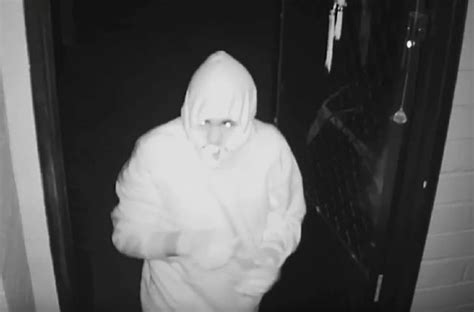 Thief caught on CCTV | VIDEO | Port Lincoln Times