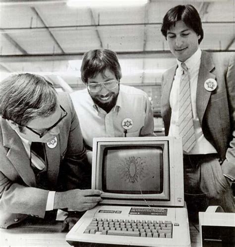 Pin by Gonzalo Ponce on Apple | Steve wozniak, Steve jobs steve wozniak, Steve jobs photo