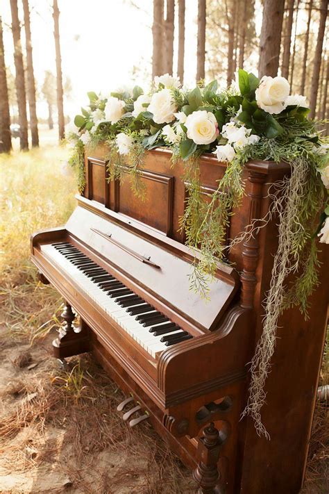 Piano with Flowers, Floral Piano, | Piano, White piano, Old pianos