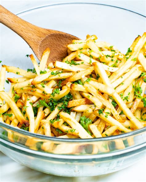 Easy Homemade Garlic Fries