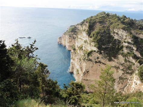 Igoumenitsa to Paxos Ferry - Legging It Travel