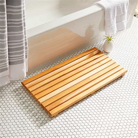 1-Hour Project: How to Build a Cedar Bath Mat | The Family Handyman