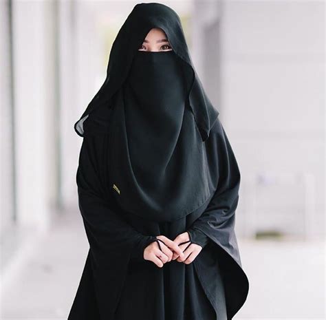 Beauty muslim girl # peçe nikab nikap nikabis kapalı çarşaf hicab hijab tesettür d | Hijab ...